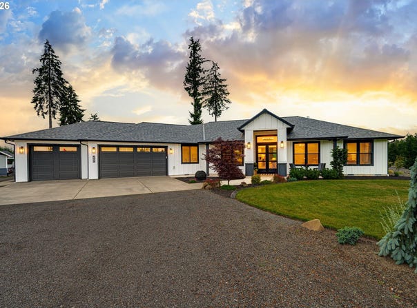 260 BULLHEAD Dr, CastleRock, WA 98611
