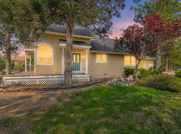 5103 Indian Island Dr., Weed, CA 96094