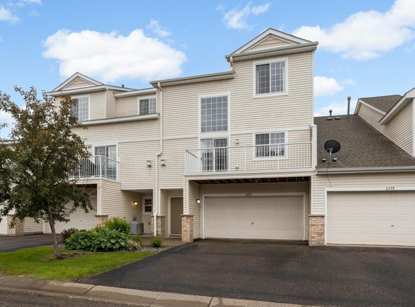 6580 Olive Lane N, Maple Grove, MN 55311