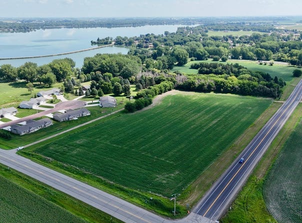 Crailsheim Road, Worthington, MN 56187