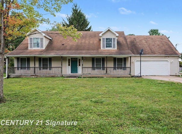 4171 N Thomas Road, Freeland, MI 48623