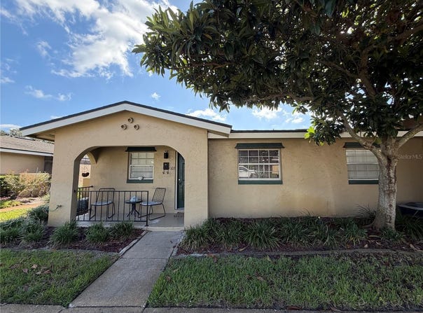 533 CASCADE Circle, CASSELBERRY, FL 32707