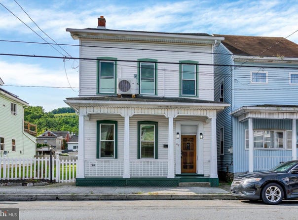 418 MAIN Street, LYKENS, PA 17048