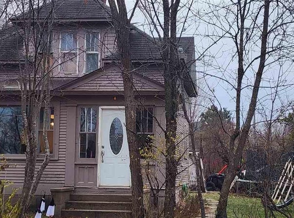1201 E 14th St., Hibbing, MN 55746