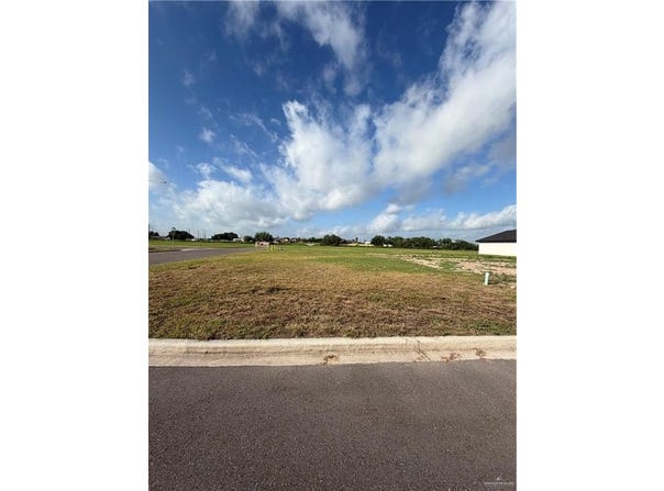 1704 Foxtail, Donna, TX 78537