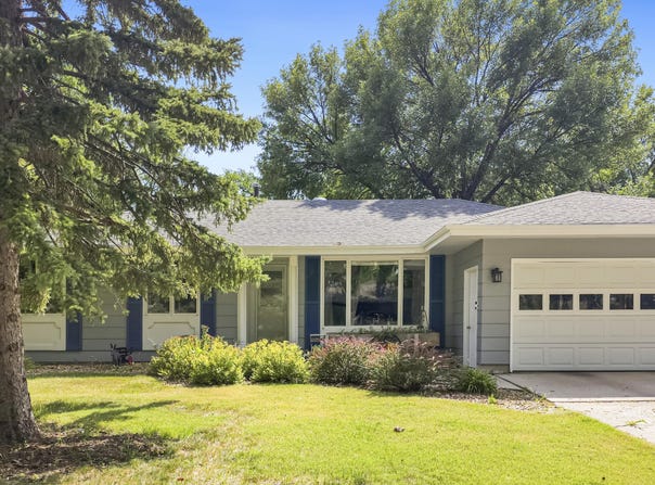 626 NE 16th Avenue, Aberdeen, SD 57401
