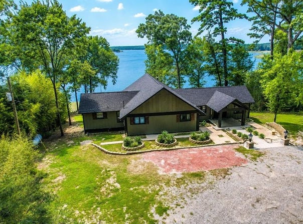 281 PR 7845, Broaddus, TX 75929
