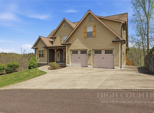 437 Whispering River Drive, Crumpler, NC 28617