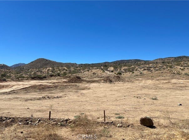 7300 E Mt Emma Road, Palmdale, CA 93550