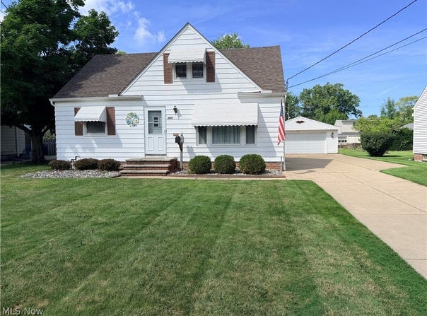 3846 E 365th Street, Willoughby, OH 44094