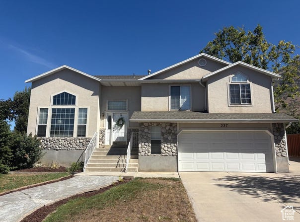 237 E 1640 N, Pleasant Grove, UT 84062