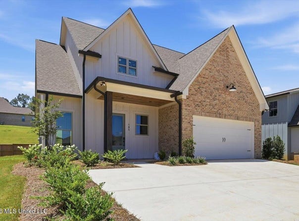185 Bronson Bend, Flowood, MS 39232