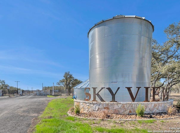 Sky View Ranch lot: 2, Dhanis, TX 78850
