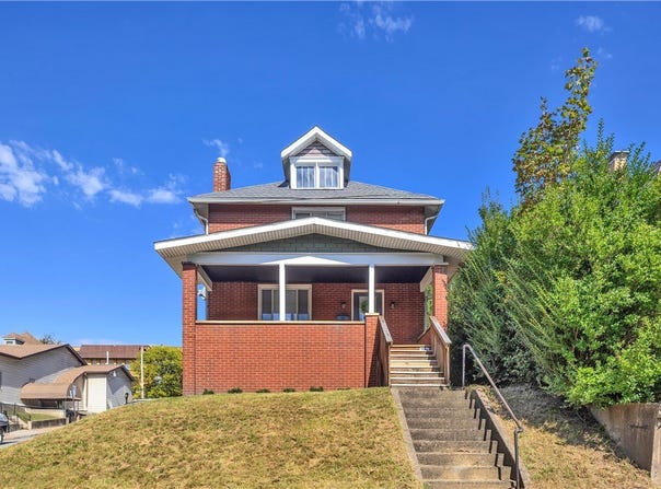 432 Kossuth St, Rochester, PA 15074