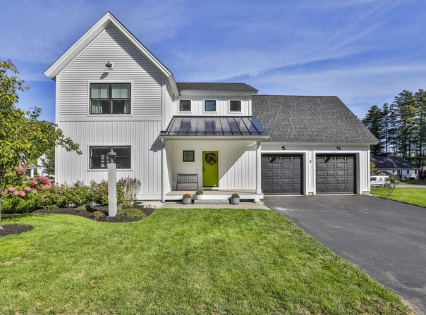 8 Pendleton Farms Lane, Amherst, NH 03031