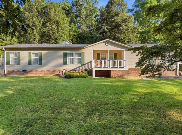 138 Burl Oaks Drive NE, Cleveland, TN 37323