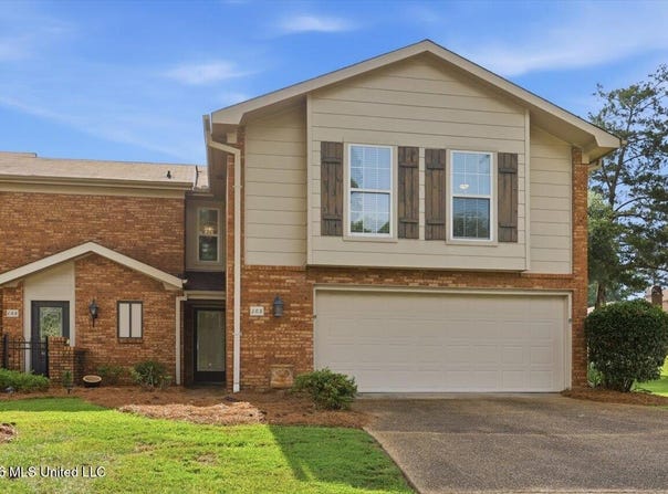 105 Longbranch Drive, Brandon, MS 39042