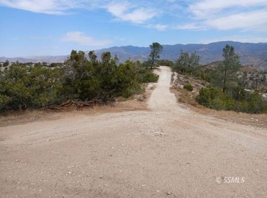 High Ridge Road, Caliente, CA 93518
