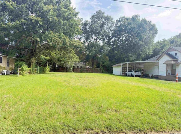 5172 JEAN ST lot: 102, Baton Rouge, LA 70805