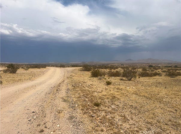Ranchito Road, Helendale, CA 92342