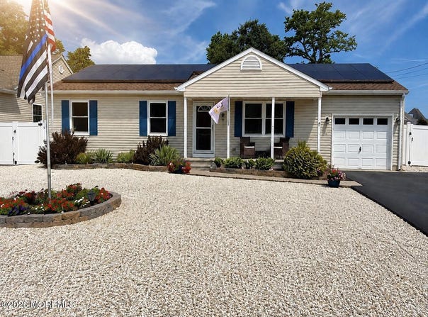 718 Conifer Drive, Forked River, NJ 08731