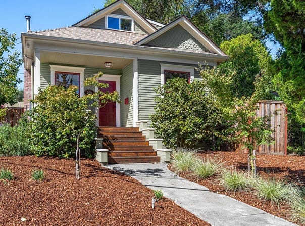 306 Pitt Avenue, Sebastopol, CA 95472