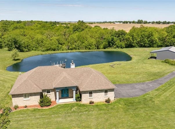 21465 Beaty Mound Road, Jerseyville, IL 62052