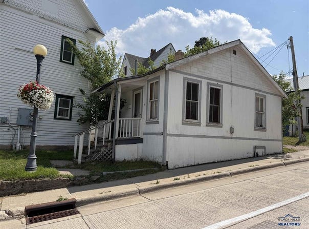 9 Baltimore Street, Lead, SD 57754