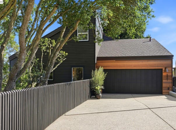 6801 Buckingham Blvd, Berkeley, CA 94705