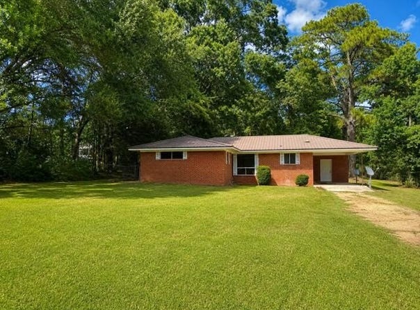 4741 Hwy 15 N, LAUREL, MS 39443