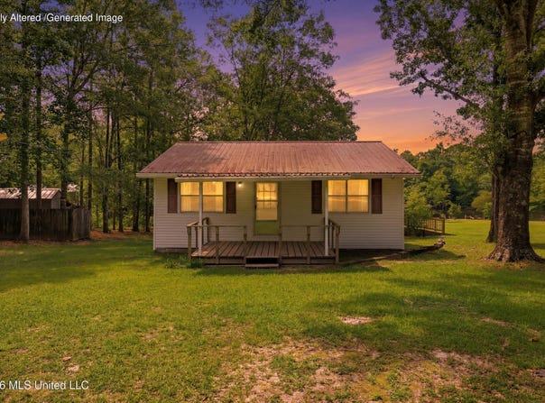 16 Chapel Lane, Perkinston, MS 39573