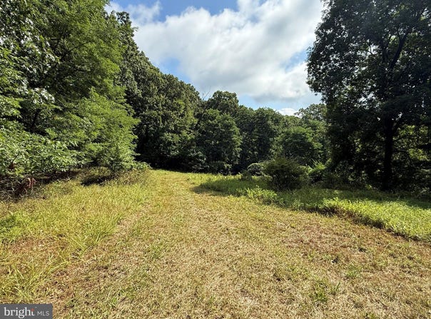 2091 WELSH Road, MOHNTON, PA 19540