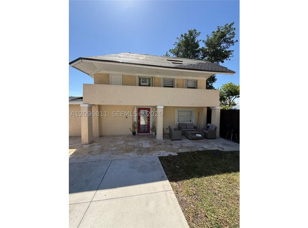 6716 NW 6th Ave, Miami, FL 33150