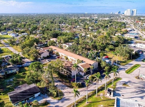 824 Alderman St, FORT MYERS, FL 33916