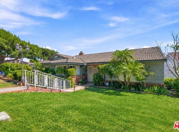 2402 Teasley St, La Crescenta, CA 91214