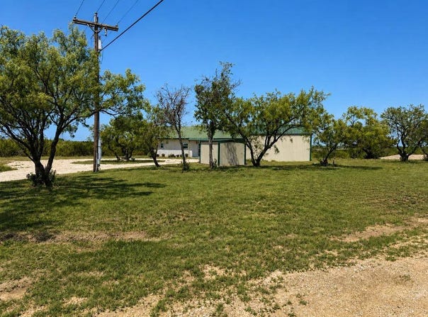 11068 Phillip Rd, Paint Rock, TX 76866