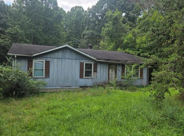 2358 Irisburg Rd, Axton, VA 24054