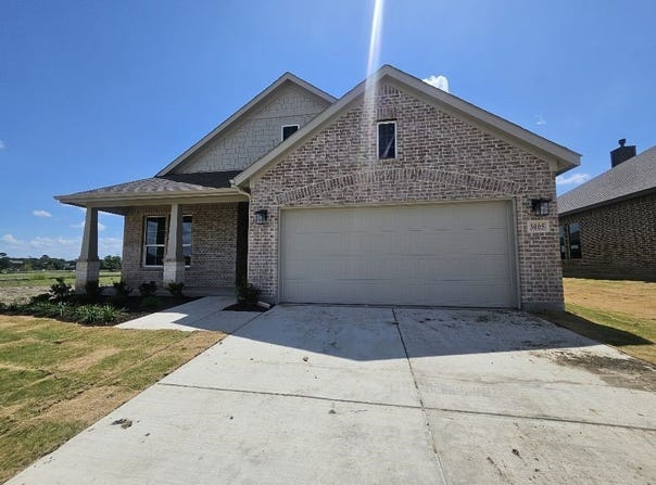 3005 Leopard Lane, Ennis, TX 75119