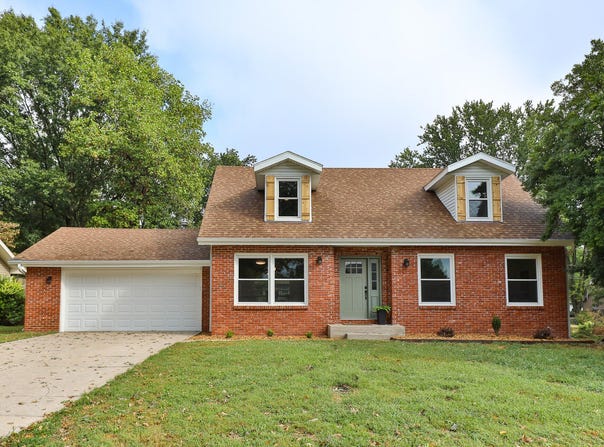 833 E Mentor Street, Springfield, MO 65810