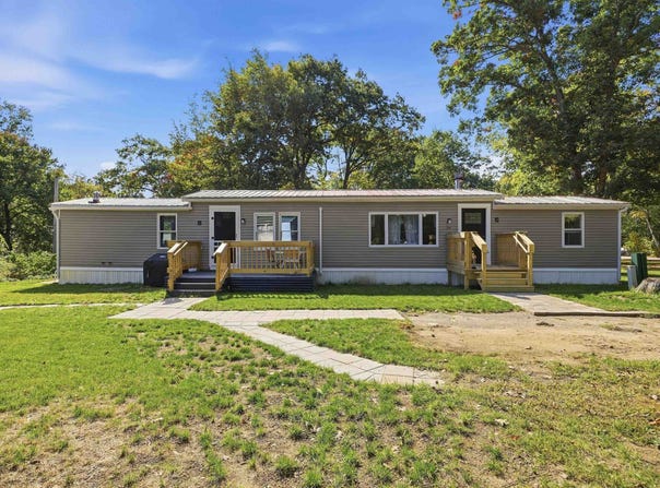 24 Buffy Street, Rochester, NH 03867