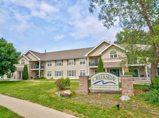 201 Kearney Way, Waunakee, WI 53597-2405