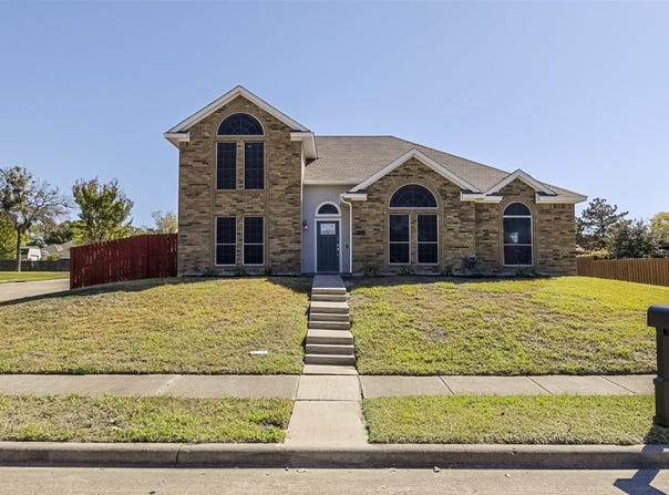 5914 Beacon Drive, Rowlett, TX 75089