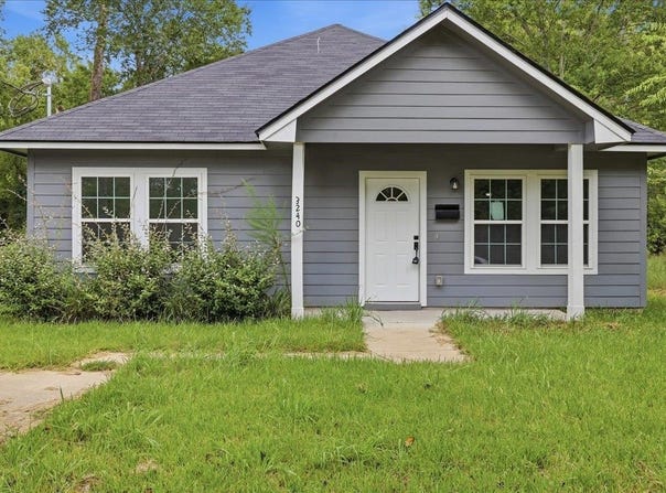 3240 Lampassas ST, Beaumont, TX 77703