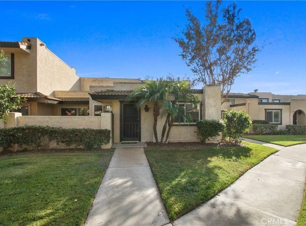 5799 Laguna Way, Cypress, CA 90630