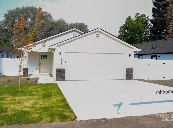 1906 Oregon Lane, Caldwell, ID 83605
