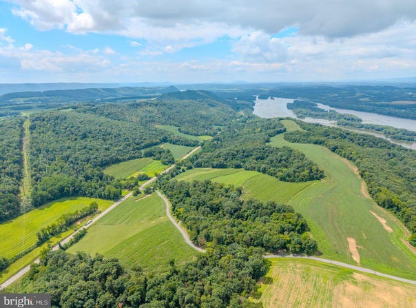 CARLS HILL ROAD, HERNDON, PA 17830