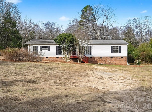 137 Cedar Grove Road, Clover, SC 29710