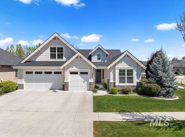2986 S Fox Run Ave, Eagle, ID 83616