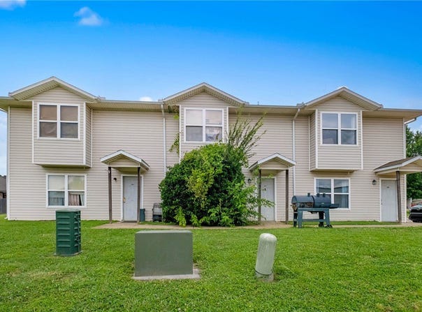 372 Erin Place, Springdale, AR 72764