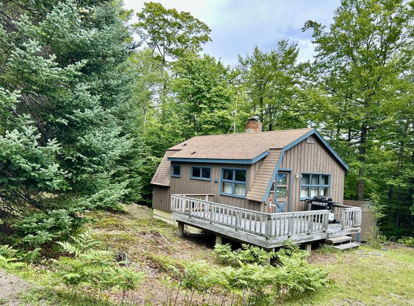 44 Minister Hill Road, Kingfield, ME 04947